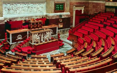 L'hémicycle de l'Assemblée nationale vide.